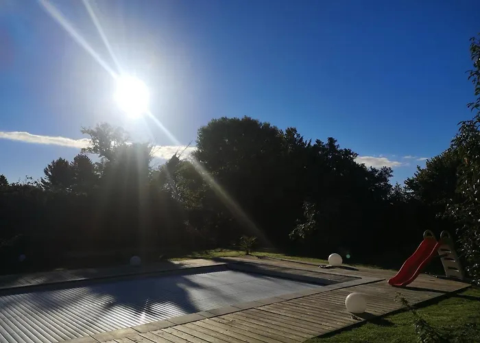 Couette-café Lealie 4*