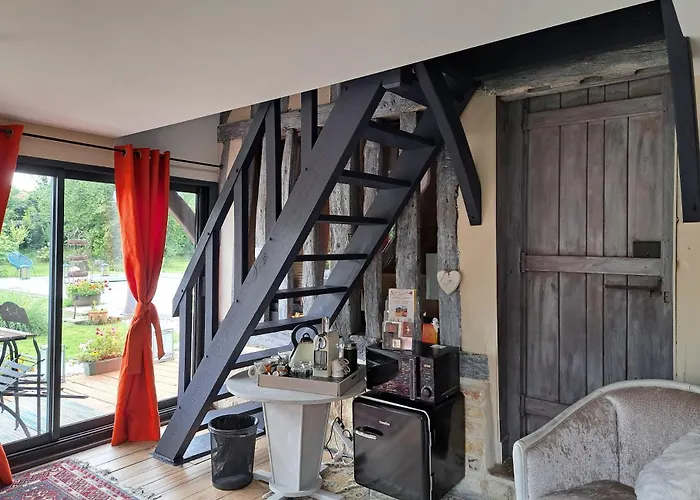 Lealie Couette-café 4*