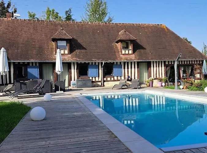 Lealie Couette-café 4*